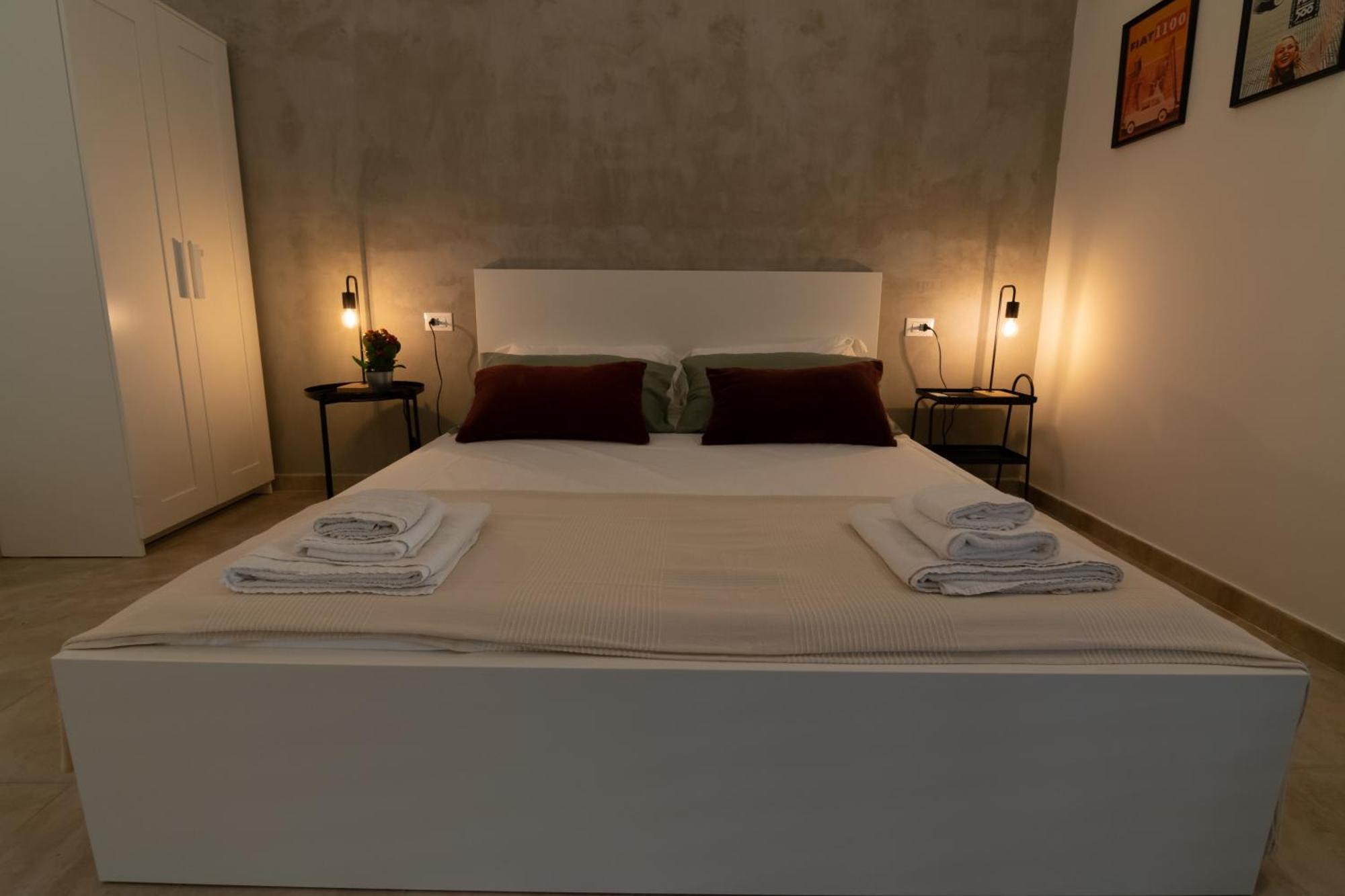 R-Home Exclusive Rooms Κατάνια Εξωτερικό φωτογραφία